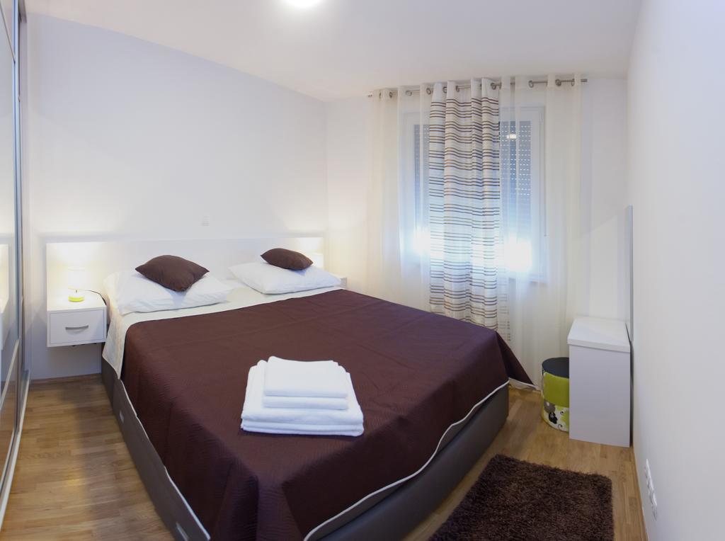 Apartments Diamond Podstrana Room photo